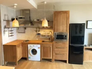 ขายพร้อมผู้เช่าคอนโดมิเนียม โนเบิล รีวีล  74.86 sq.m, 2 ห้องนอน