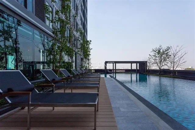 ขายพร้อมผู้เช่าคอนโดมิเนียม ไอดีโอ สาทร-ท่าพระ  21 sq.m,  ห้องนอน Studio