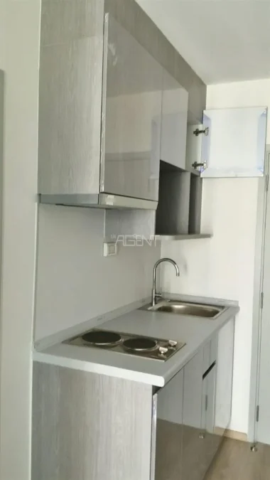 ขายพร้อมผู้เช่าคอนโดมิเนียม ไอดีโอ สาทร-ท่าพระ  30 sq.m, 1 ห้องนอน