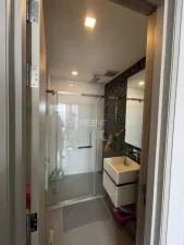 ขายพร้อมผู้เช่าคอนโดมิเนียม The Room พระราม4  45 sq.m, 1 ห้องนอน