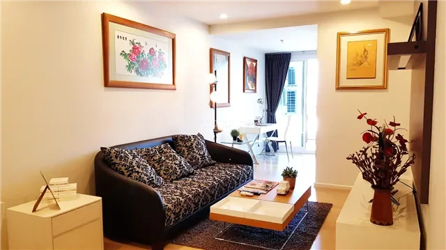 ขายพร้อมผู้เช่าคอนโดมิเนียม 15 สุขุมวิท เรสซิเด้นท์  59.29 sq.m, 1 ห้องนอน