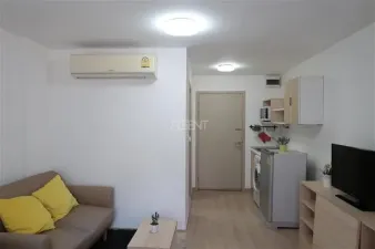 ขายพร้อมผู้เช่าคอนโดมิเนียม เอลลิโอ เดล เรย์  24.6 sq.m,  ห้องนอน Studio