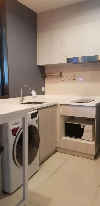 ขายพร้อมผู้เช่าคอนโดมิเนียม ไลฟ์ ปิ่นเกล้า  35 sq.m, 1 ห้องนอน