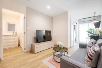 ขาย และให้เช่าคอนโดมิเนียม เดอะ วอเตอร์ฟอร์ด ไดมอน ทาวเวอร์  52 sq.m, 1 ห้องนอน