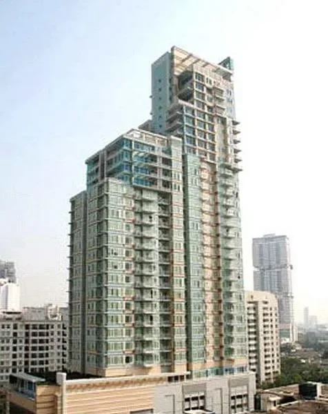 ขายพร้อมผู้เช่าคอนโดมิเนียม บ้าน สิริ 24  60 sq.m, 1 ห้องนอน