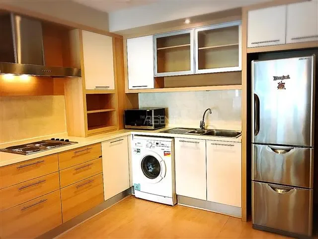 ขายพร้อมผู้เช่าคอนโดมิเนียม เดอะ บางกอก นราธิวาส  75 sq.m, 2 ห้องนอน