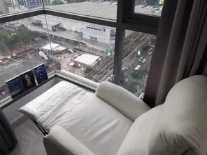 ขายพร้อมผู้เช่าคอนโดมิเนียม ไอดีโอ โมบิ สุขุมวิท ทาวเวอร์ B  58 sq.m, 2 ห้องนอน