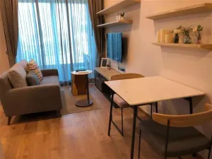 ขายพร้อมผู้เช่าคอนโดมิเนียม คิว ชิดลม-เพชรบุรี  45 sq.m, 1 ห้องนอน