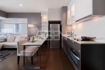 ขาย และให้เช่าคอนโดมิเนียม ไอวี่ ทองหล่อ  43 sq.m, 1 ห้องนอน