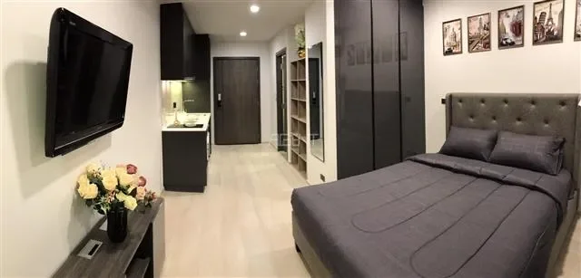 ขายพร้อมผู้เช่าคอนโดมิเนียม เวนิโอ สุขุมวิท 10  24 sq.m,  ห้องนอน Studio