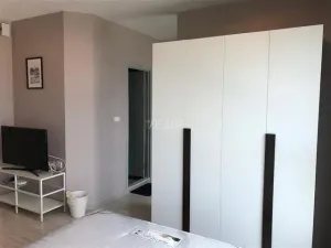 ขายพร้อมผู้เช่าคอนโดมิเนียม ไอดีโอ โมบิ สุขุมวิท อีสต์เกต  22.08 sq.m,  ห้องนอน Studio