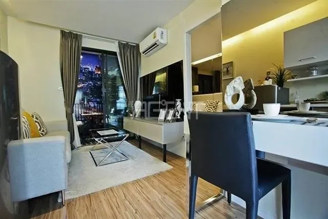 ขายคอนโดมิเนียม แกรนด์ คอนโด วุฒากาศ 53  30 sq.m, 1 ห้องนอน