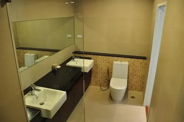 ขายคอนโดมิเนียม เดอะ โฟร์วิงส์ เรสซิเดนซ์ ศรีนครินทร์  143 sq.m, 1 ห้องนอน Duplex