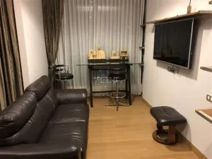 ขายพร้อมผู้เช่าคอนโดมิเนียม เดอะ ลุมพินี 24  38 sq.m, 1 ห้องนอน
