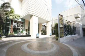 ขายพร้อมผู้เช่าคอนโดมิเนียม ไลฟ์ พหลฯ-อารีย์  30.5 sq.m, 1 ห้องนอน