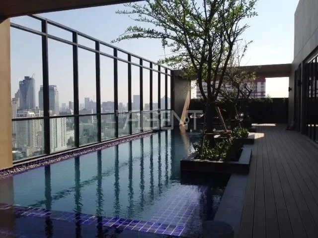 ขายคอนโดมิเนียม โนเบิล รีเวนต์  33 sq.m, 1 ห้องนอน