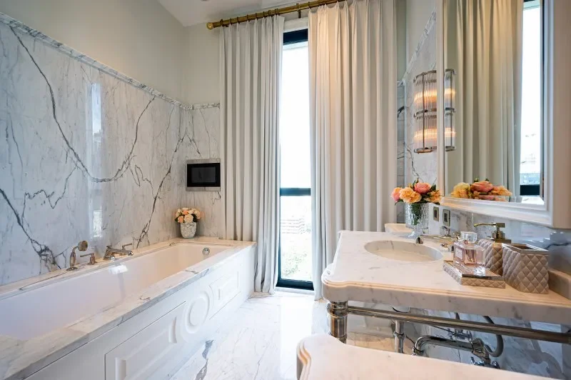 ค้นพบความหรูหราไร้ขีดจำกัด ที่ ไนน์ตี้เอท ไวร์เลส 