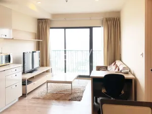 1 นอนแต่งสวย สไตล์ Homey ห้องกว้าง มีอ่างอาบน้ำ บนทำเลดีๆ คอนโดเชื่อมต่อเข้า BTS ทองหล่อ / ให้เช่า