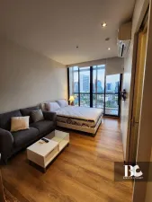 PARK ORIGIN
Phrom Phong