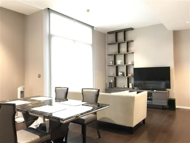 ขายพร้อมผู้เช่าคอนโดมิเนียม เดอะ ดิพโพลแมท 39  92 sq.m, 2 ห้องนอน