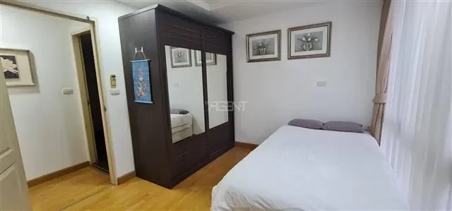 ขาย และให้เช่าคอนโดมิเนียม The Master Sathorn Executive  70 sq.m, 2 ห้องนอน