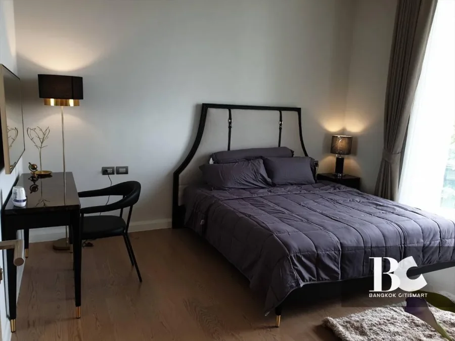 Magnolias Waterfront Residences