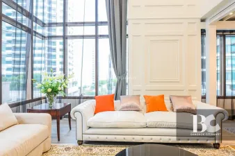 ดิ เอ็มโพริโอ เพลส คอนโดมิเนียมหรู กลางสุขุมวิท เพียงแค่ไม่กี่ก้าวสู่ BTS พร้อมพงษ์ และห้าง The Emporium.