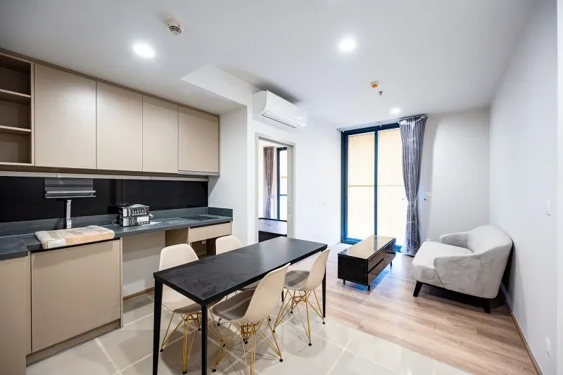 โอกะ เฮ้าส์ คอนโดตั้งอยู่ใจกลางเมือง เดินทางสะดวกใกล้แหล่งไลฟ์สไตล์