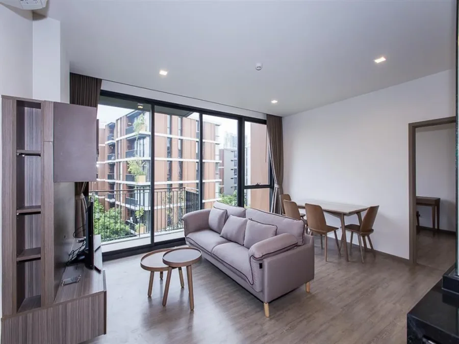 คอนโดสไตล์รีสอร์ท รายล้อมด้วยต้นไม้ใหญ่