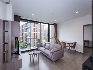 คอนโดสไตล์รีสอร์ท รายล้อมด้วยต้นไม้ใหญ่