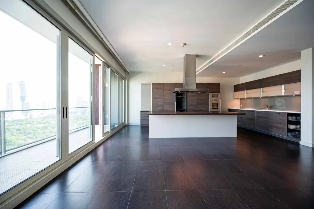 คอนโดสุดหรู Freehold ติด BTS ราชดำริ