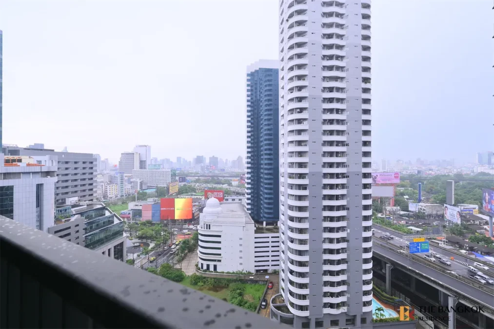 ไลฟ์ วัน ไวร์เลส