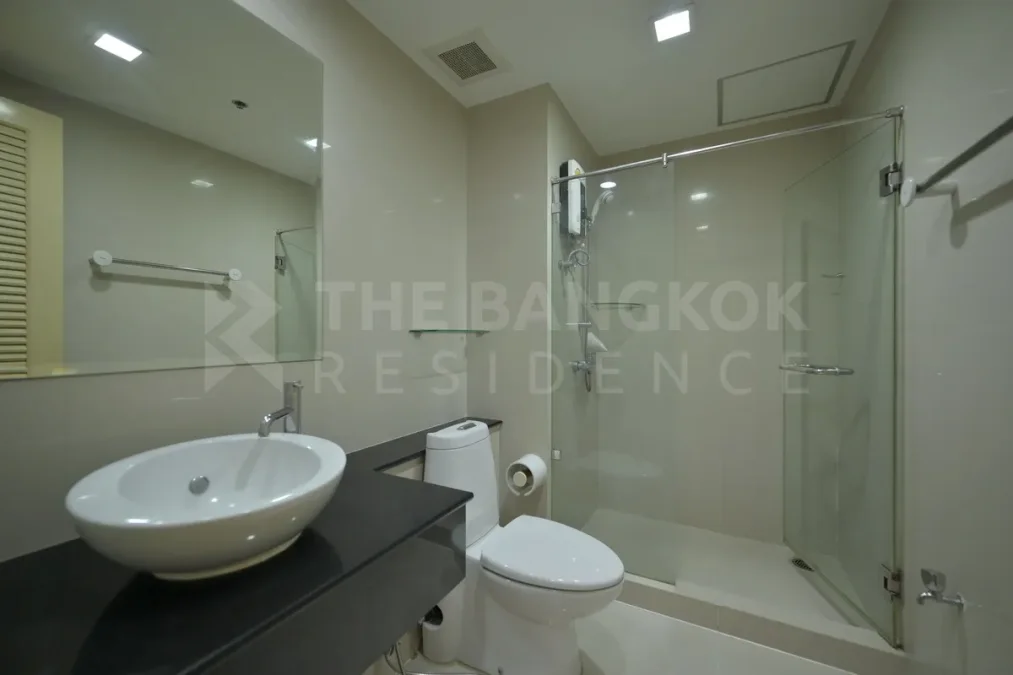 ณุศาศิริ แกรนด์ คอนโด