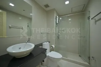 ณุศาศิริ แกรนด์ คอนโด