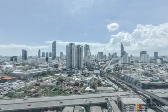 เดอะ แบงค็อค สาทร