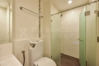 วิช แอท สามย่าน