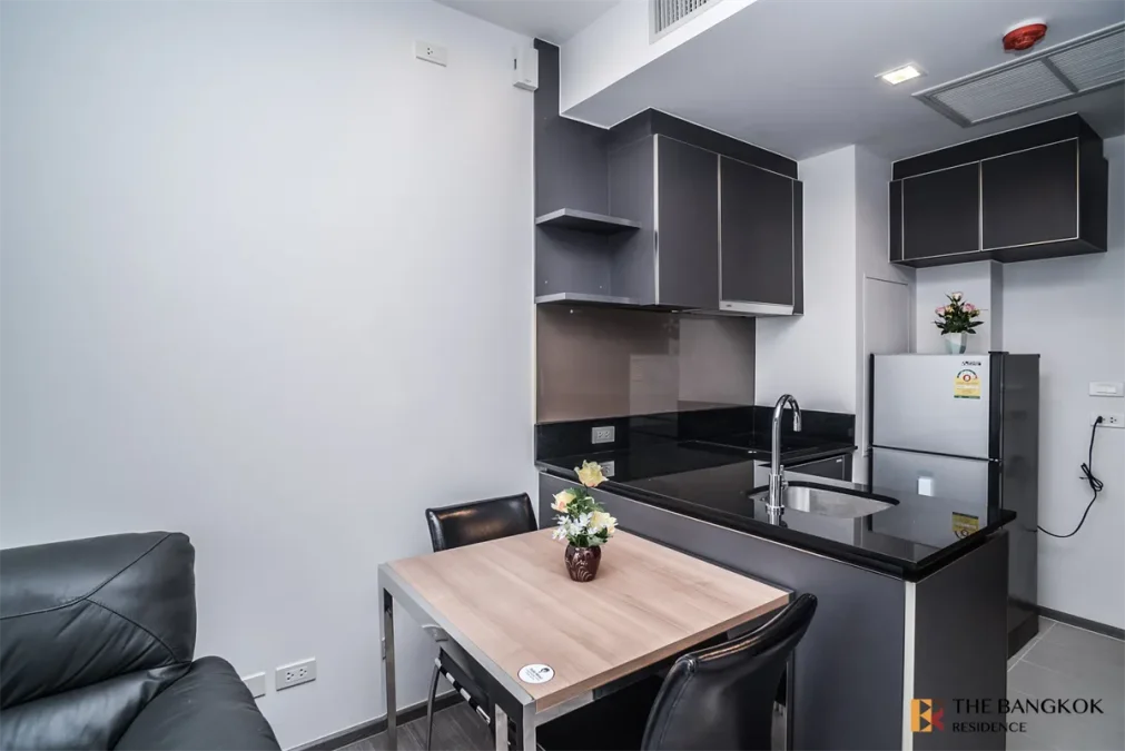 นายน์ บาย แสนสิริ