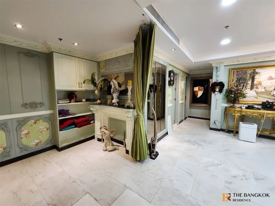 ณุศาศิริ แกรนด์ คอนโด