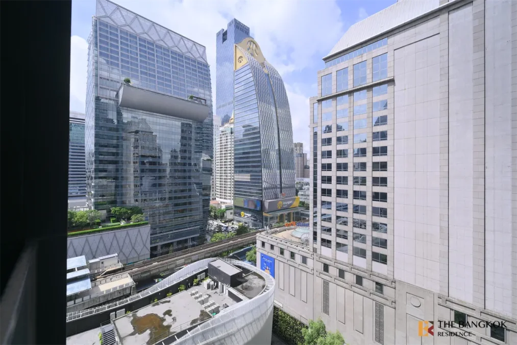 โนเบิล เพลินจิต