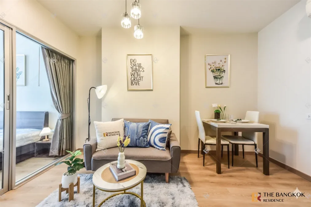 เซ็นทริค สาทร - เซ็นต์หลุยส์