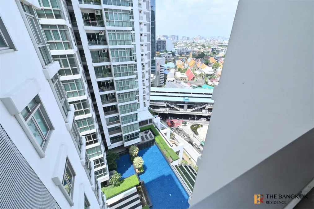 ณุศาศิริ แกรนด์ คอนโด