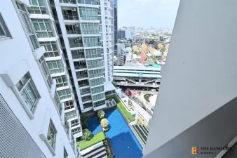 ณุศาศิริ แกรนด์ คอนโด