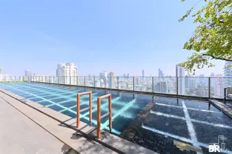 โนเบิล บี เทอร์ตี้ทรี