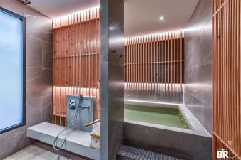 รูปที่ 4