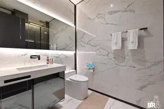 เดอะแบงค็อคทองหล่อ