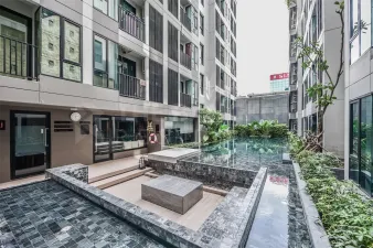 มาเอสโตร 07 อนุสาวรีย์ฯ