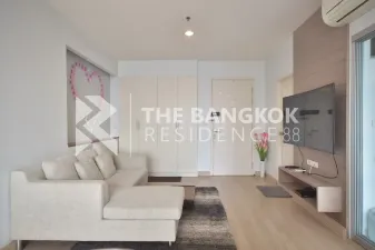 ไลฟ์ แอด ลาดพร้าว 18