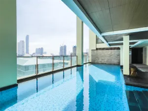 ไอดีโอ สาทร-ตากสิน