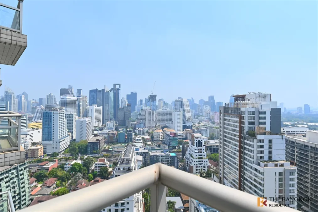 ออล ซีซั่น แมนชั่น