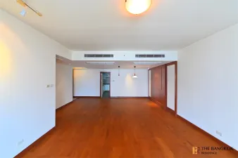 ออล ซีซั่น แมนชั่น